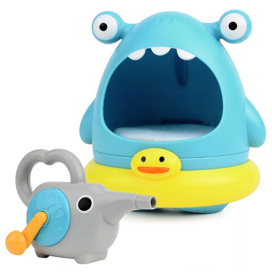 Baby bath toy with manual hand crank