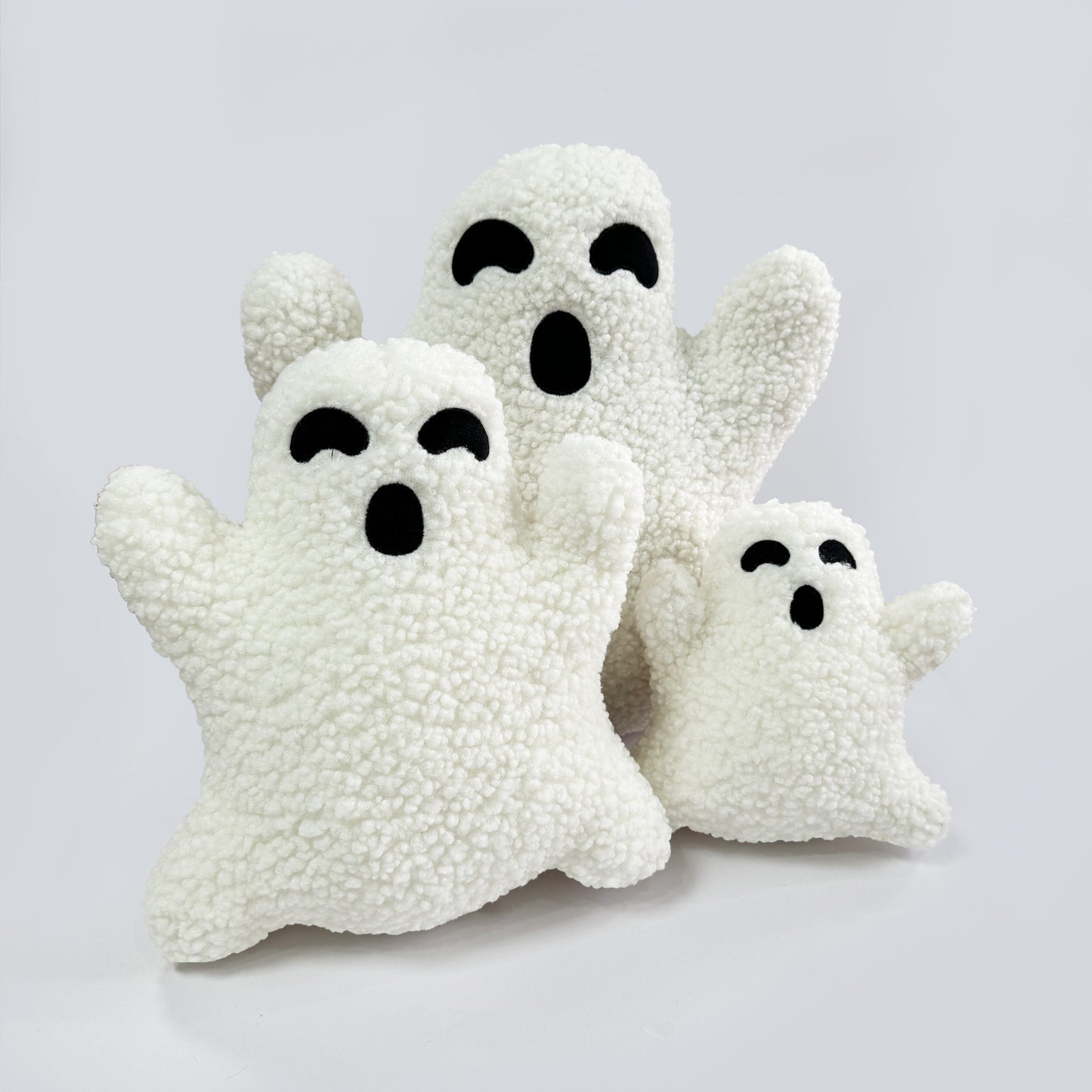 Halloween Ghost Plush Pillow – Spooky & Cute in 3 Sizes