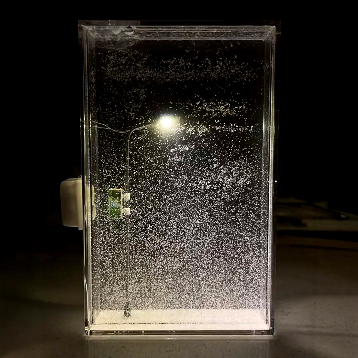Stress Relief Snowy Night Light DIY Kit – Relax and Create Your Own