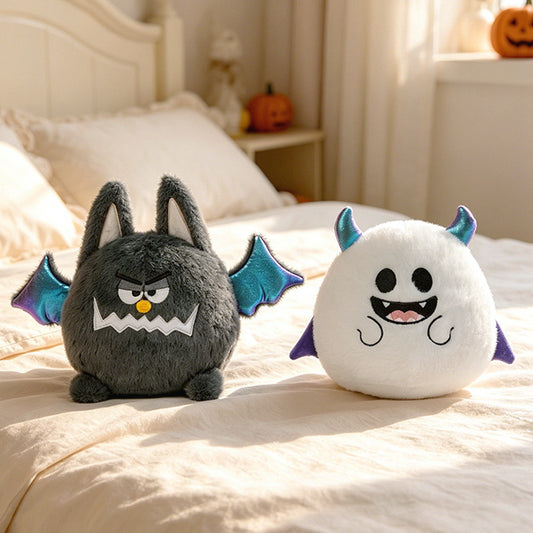 White ghost Halloween plush toy